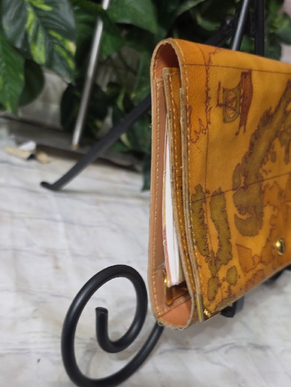 Alviero Martini  Vintage Map-Print Leather Wallet/Notebook in Tan and Brown - Picture 3 of 10